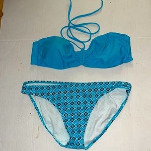 OLD NAVY SWIMSUIT SET